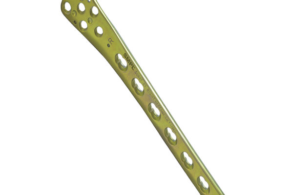 Distal Femur Plate with Locking plate (5mm Head Hole) I Trauma Implants I Orthopaedic Implants Manufacturer and Exporter